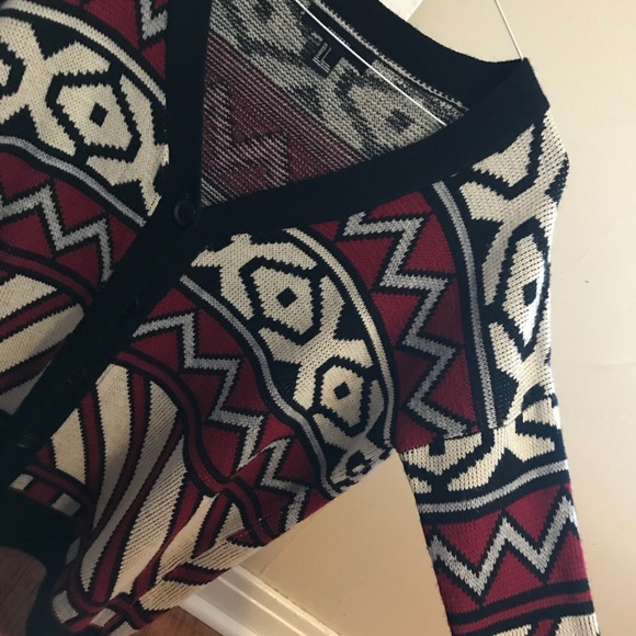 Aztec cardigan - Picture 2 of 2